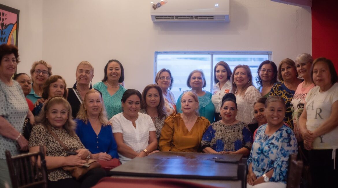 Cendy Robles sostiene encuentro con Mujeres Plurales en Ciudad Victoria